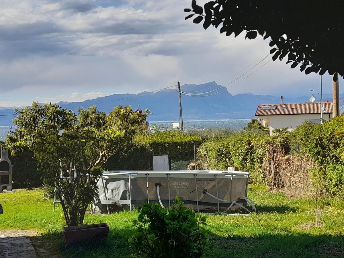 Villa La Magnolia - Private Beach Access, Garden, Views Lazise Bagian luar foto