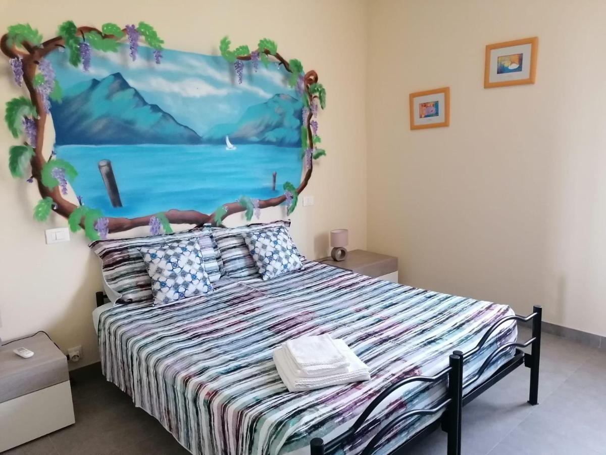 Villa La Magnolia - Private Beach Access, Garden, Views Lazise Bagian luar foto
