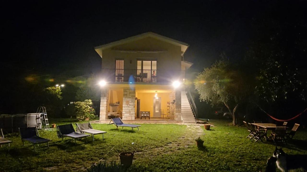 Villa La Magnolia - Private Beach Access, Garden, Views Lazise Bagian luar foto