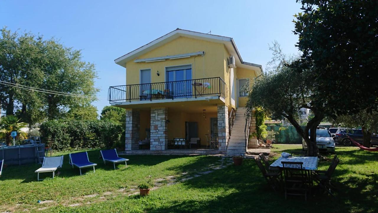 Villa La Magnolia - Private Beach Access, Garden, Views Lazise Bagian luar foto
