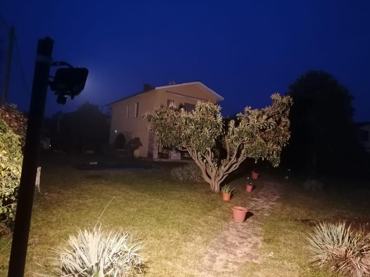 Villa La Magnolia - Private Beach Access, Garden, Views Lazise Bagian luar foto