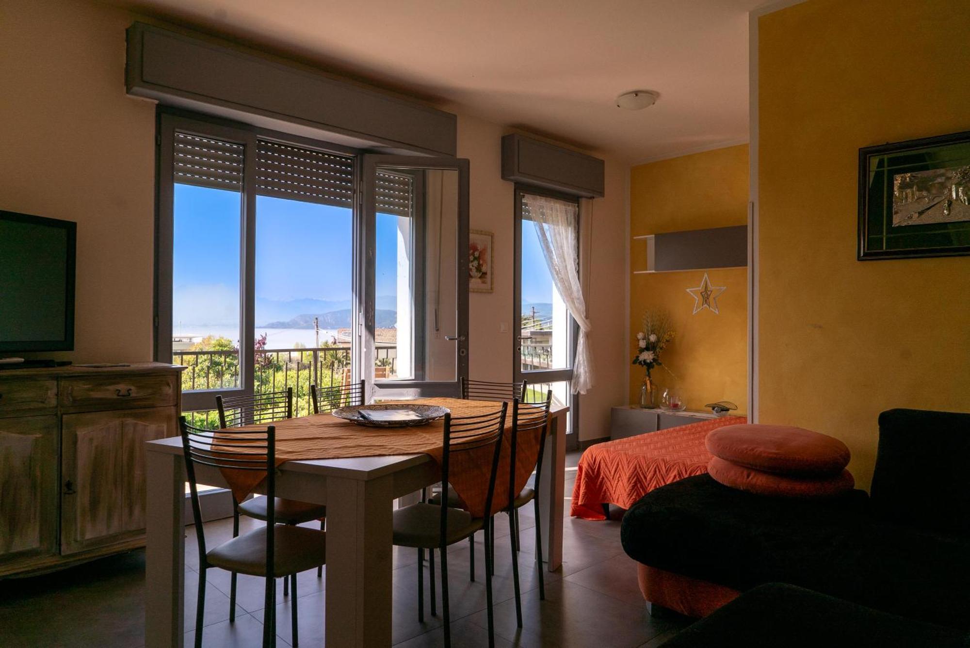 Villa La Magnolia - Private Beach Access, Garden, Views Lazise Bagian luar foto