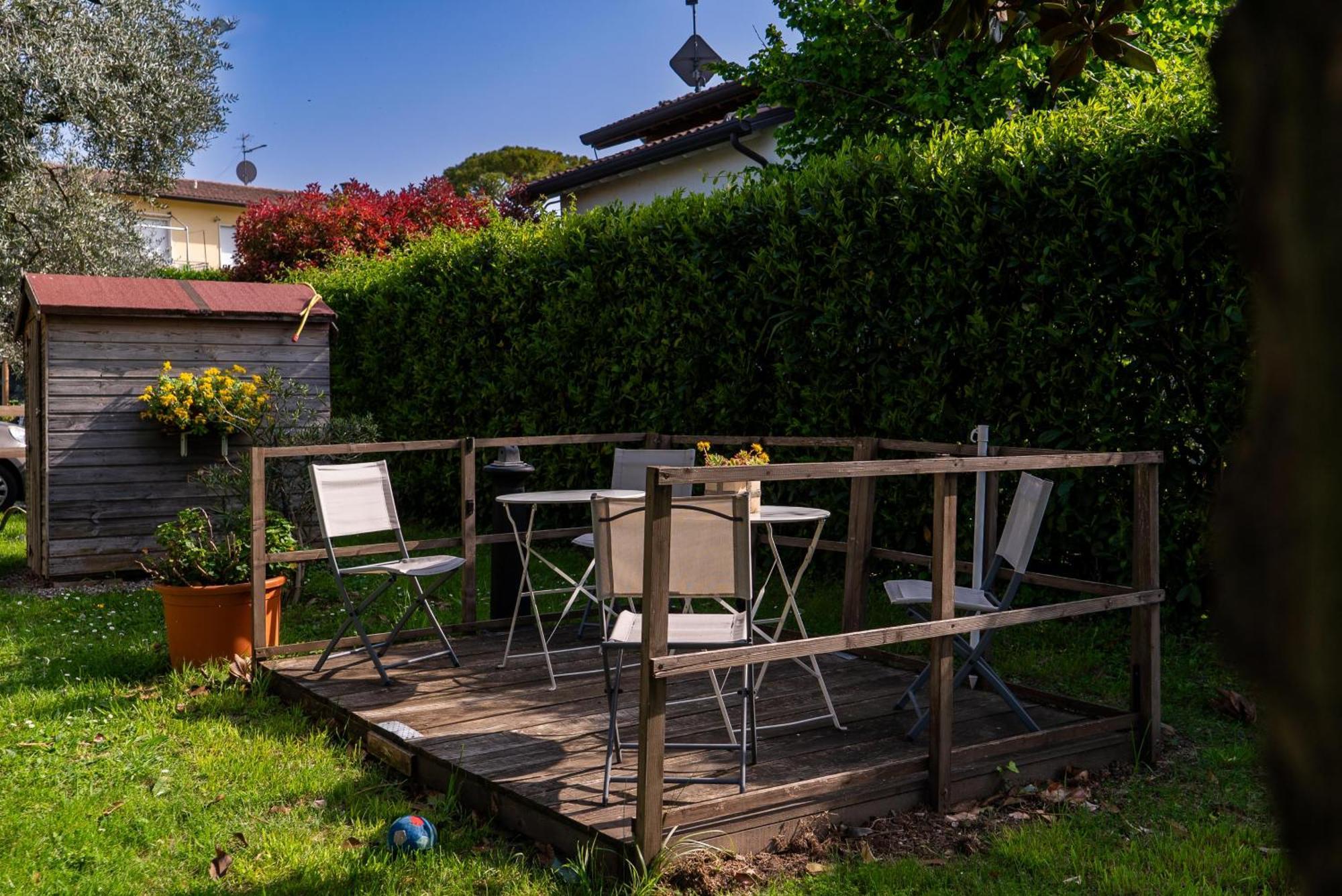 Villa La Magnolia - Private Beach Access, Garden, Views Lazise Bagian luar foto