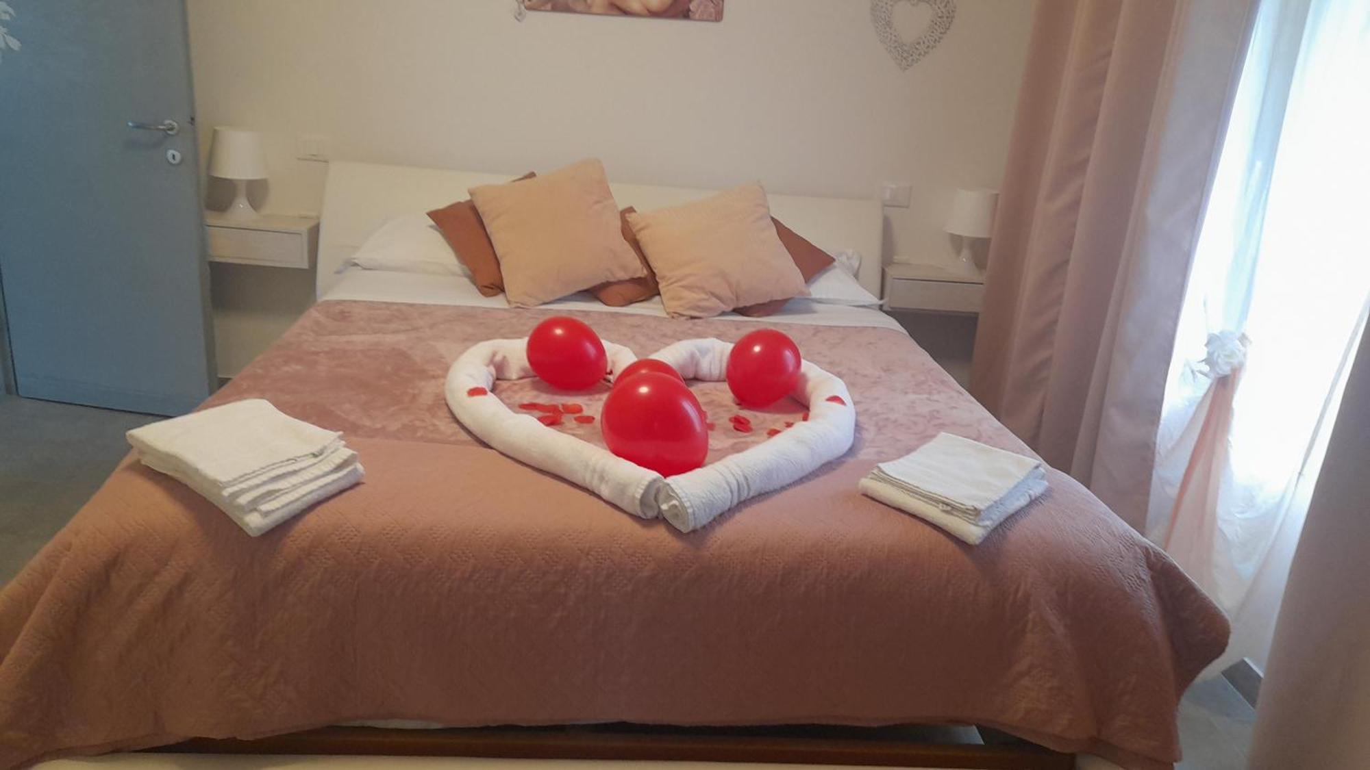 Villa La Magnolia - Private Beach Access, Garden, Views Lazise Bagian luar foto
